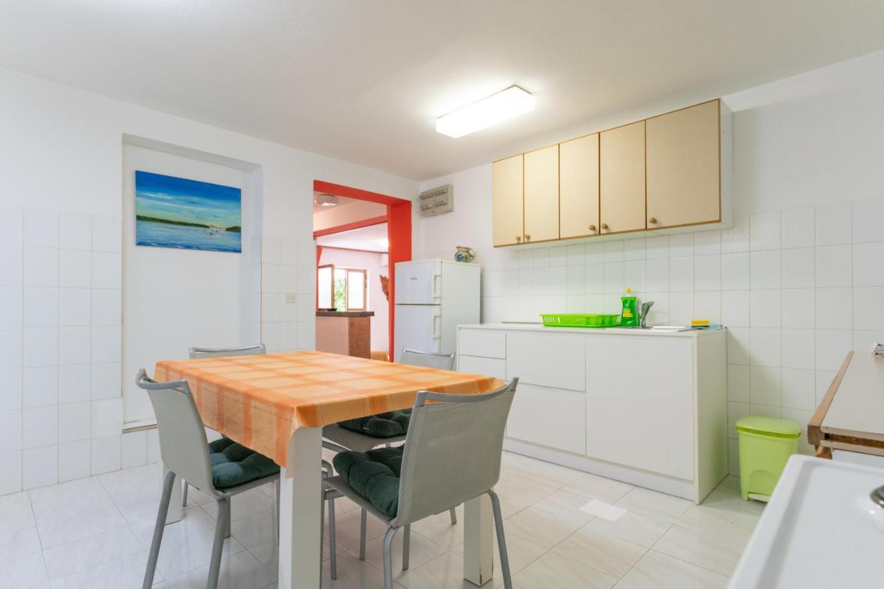 Apartment Milka 罗维尼 外观 照片