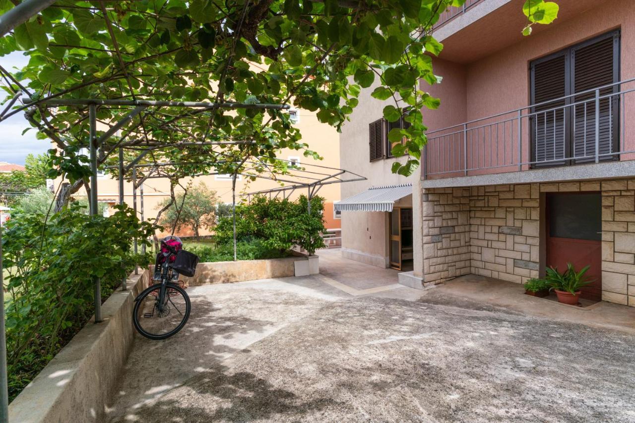 Apartment Milka 罗维尼 外观 照片