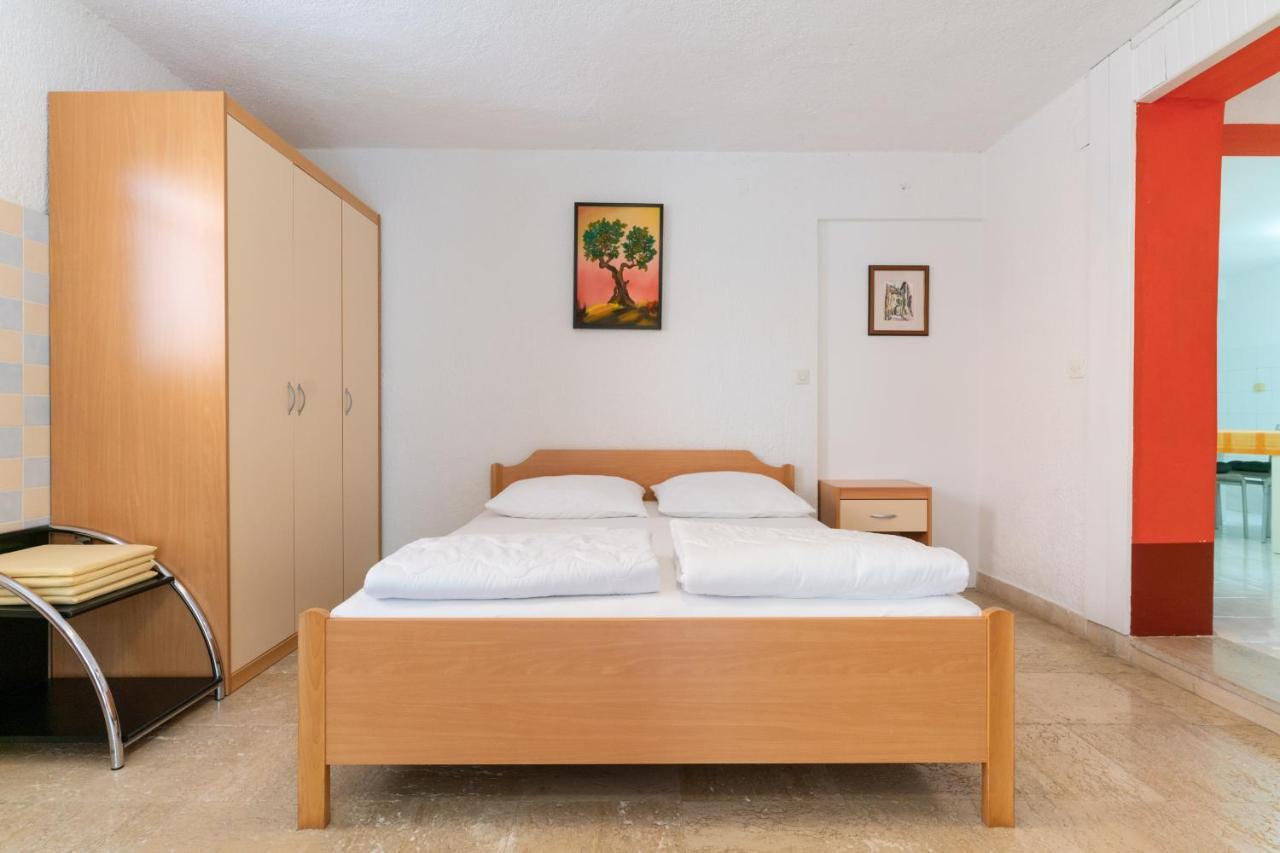 Apartment Milka 罗维尼 外观 照片